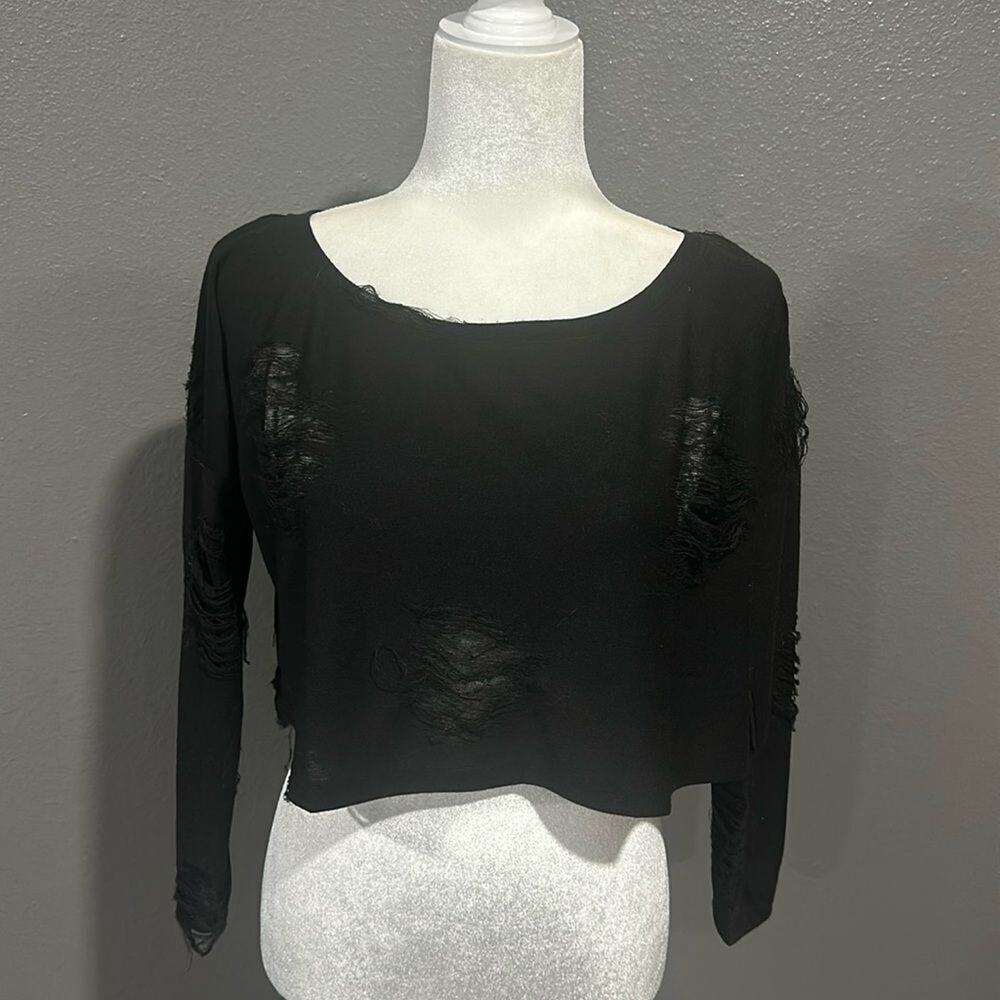 Alythea Destroyed Black Long Sleeve Crop Top S NWOT